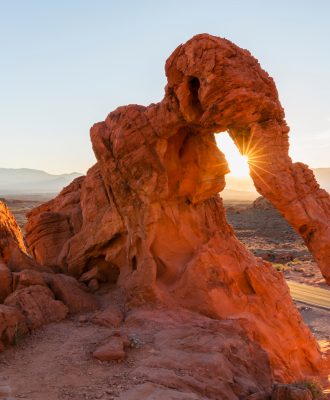 USA, Nevada, Valley of Fire State Park, Elephant Rock, sandstone and limestone rocks